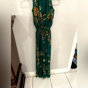 Jump suit / maxi dress